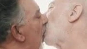 Love Has No Age - Silverdads Couples Tender Yet DEEP KISSING