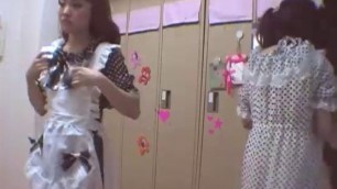 Japanese Girls in Changing Room and Pissing