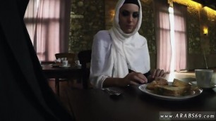 Sexy Arab Girl Fucked Hungry Woman Gets Food And Fuck
