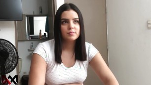 playing with my stepsister - porn in spanish